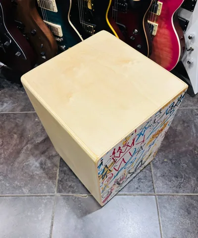 Кахон с Подструнником Dekko