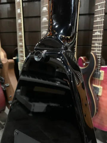 Электрогитара Explorer с Floyd Rose (активы) - изображение 6