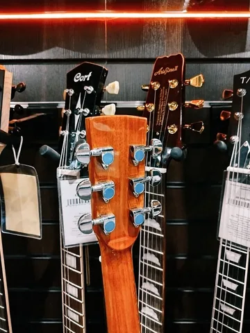 Электроакустика Kaspai 7/8 EQ с Fishman - изображение 10