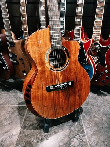Гитара Meridaextrema Grand Concert из Массив Акации Коа Класса AAA+ - изображение 3