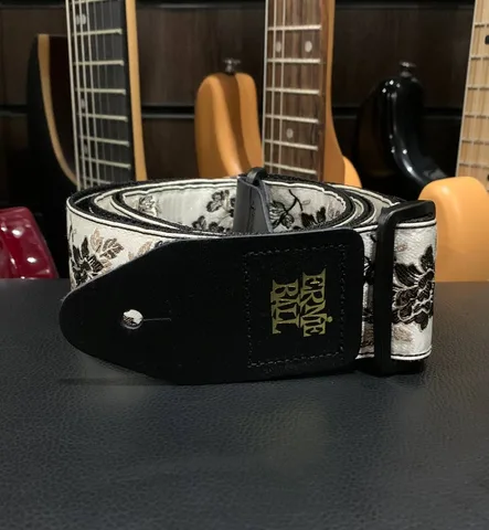 Гитарный Ремень Ernie Ball White Rose - изображение 3