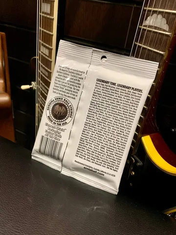 Струны для Классической Гитары Ernie Ball Ernesto Palla Black&Silver Nylon