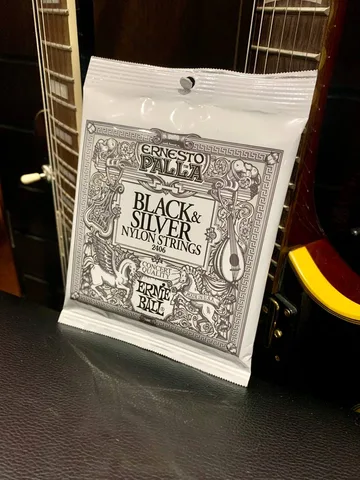 Струны для Классической Гитары Ernie Ball Ernesto Palla Black&Silver Nylon