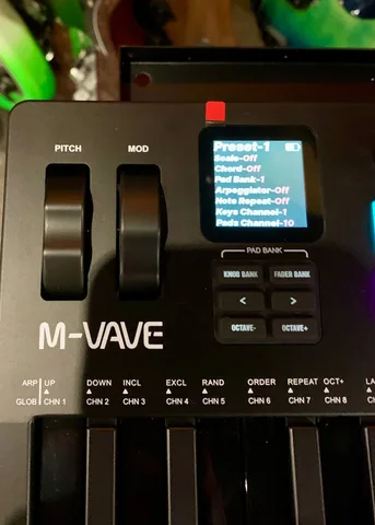 Миди Клавиатура M-Vave Black Edition Pro (37 Клавиш)