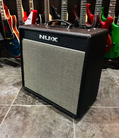 Моделирующий Комбоусилитель 60 ват с Эффектами NUX MK-2
