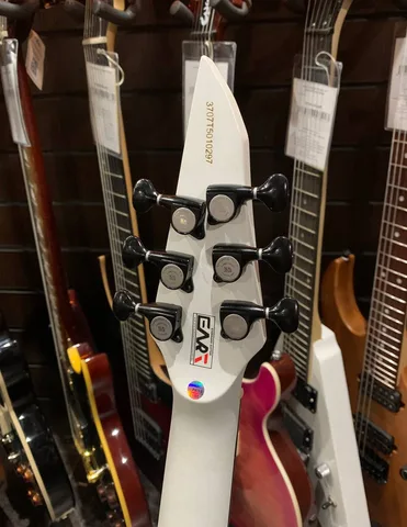 Электрогитара EART Guitar EYP-Pulse White - изображение 10