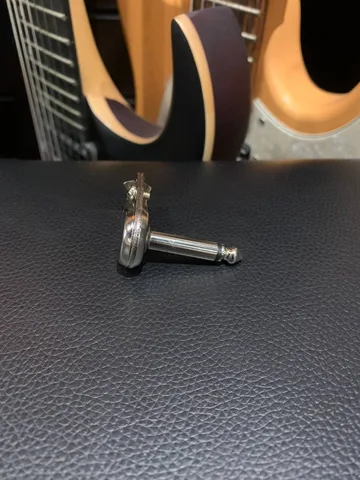 Разъем Soundking Jack Угловой на Кабель 1/4” Male