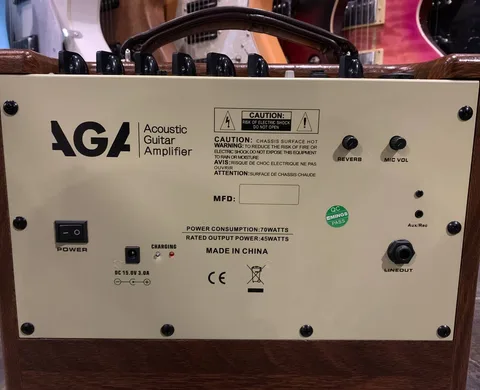 Гитарный Комбоусилитель AGA 45 вт (Аккумуляторный)